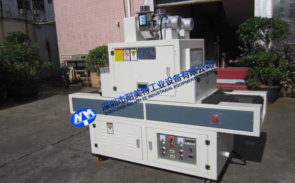 點(diǎn)膠專用UV機(jī) 點(diǎn)膠專用UV機(jī)