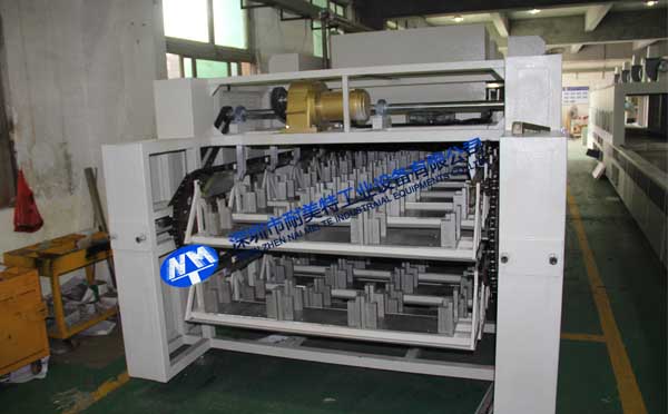 軍工坦克輪子零配件用輸送式烘箱 軍工坦克輪子零配件用輸送式烘箱