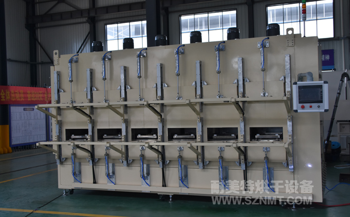 電容行業自動化對接工業烘箱 電容行業自動化對接工業烘箱